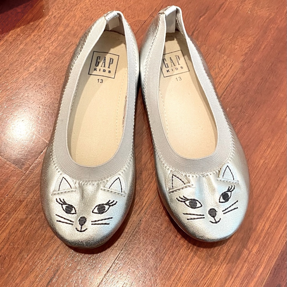 Kitten slide shoes by GAP